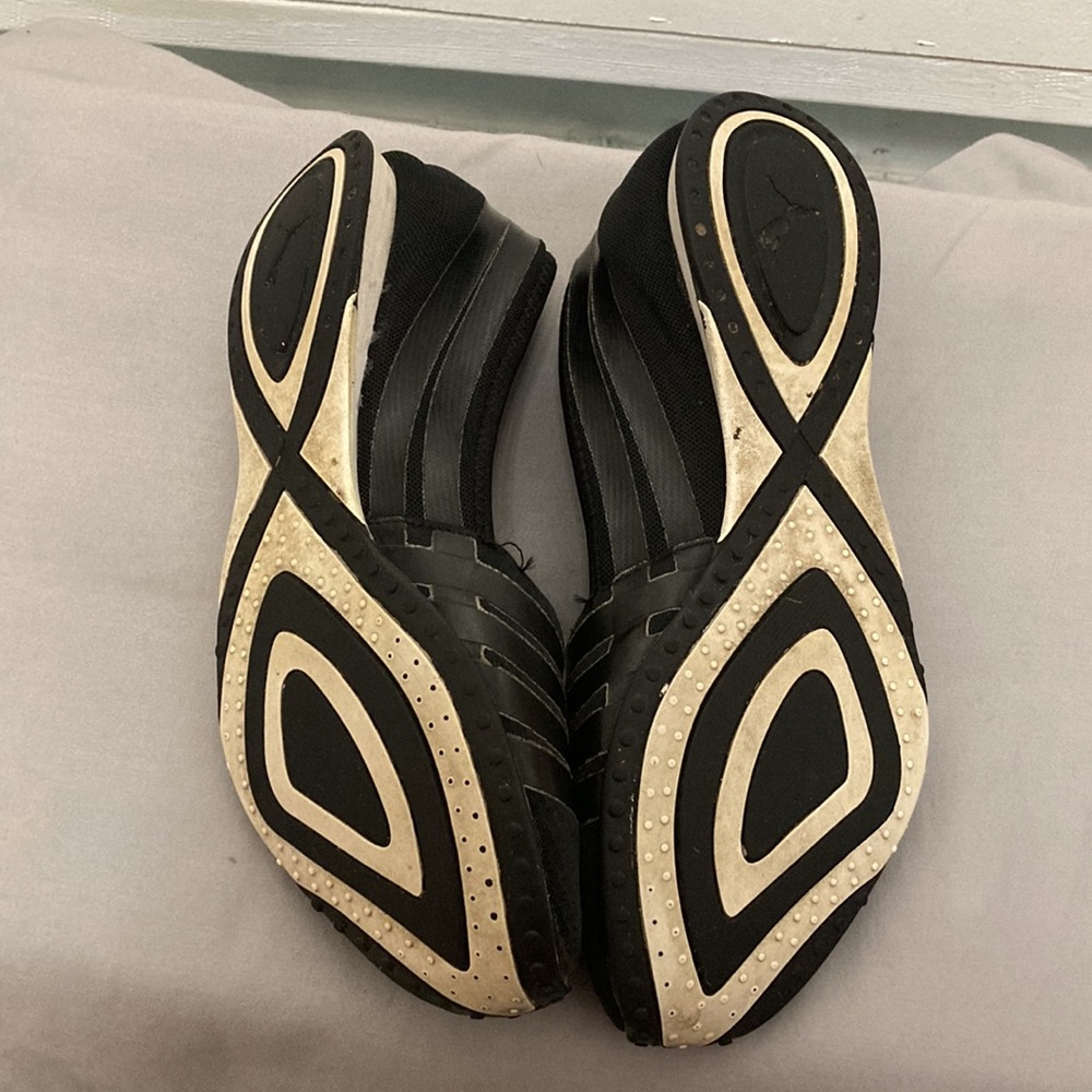 PUMA Slip-Ons Sz 10 - Picture 10 of 10